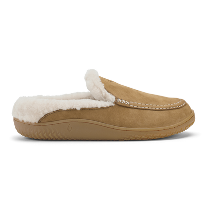 Tan suede moccasin slipper with white fleece lining and stitched detailing.